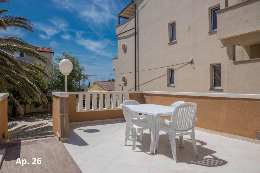 Apartments Bella Sky II نوفاليا المظهر الخارجي الصورة