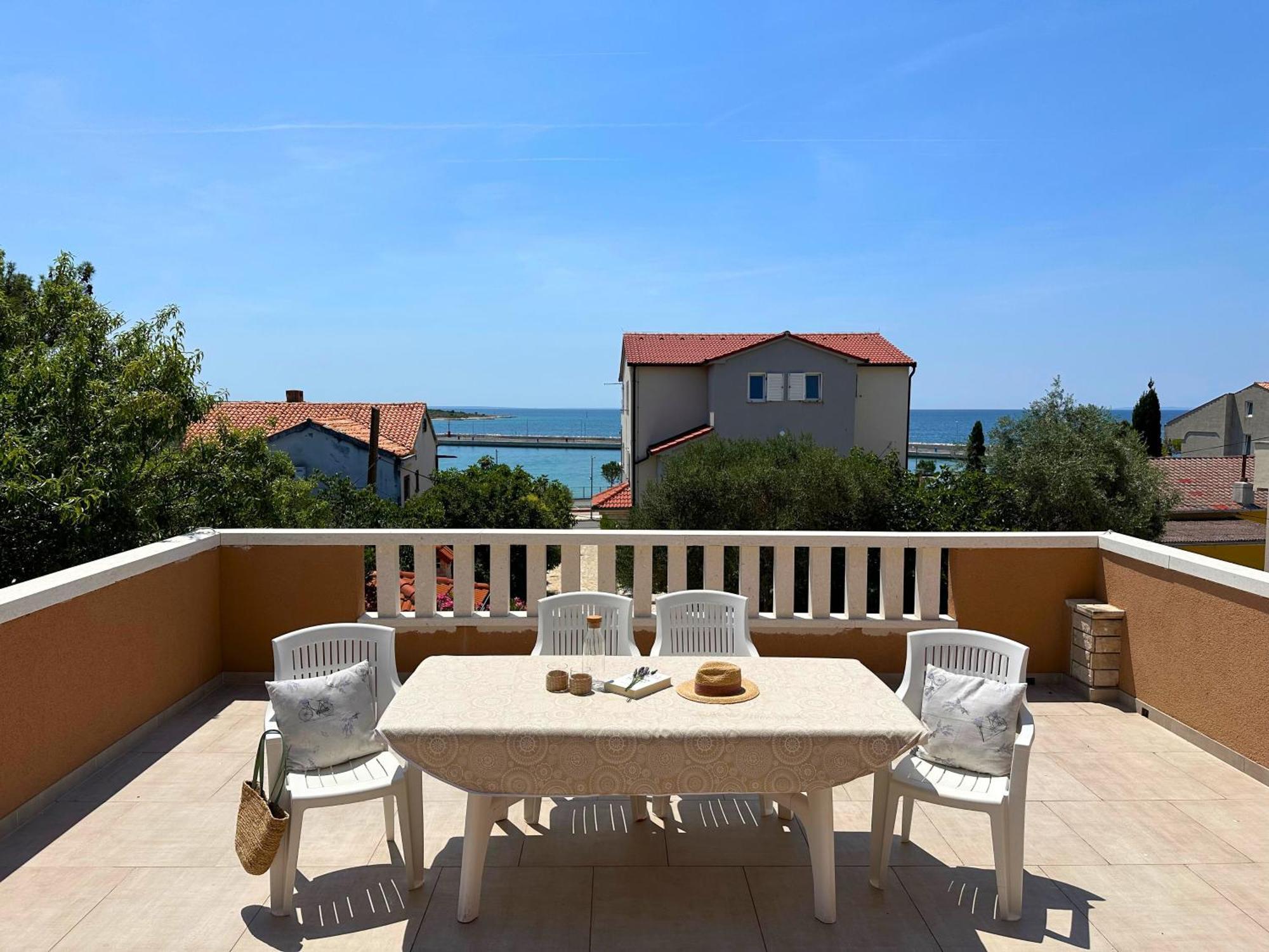 Apartments Bella Sky II نوفاليا المظهر الخارجي الصورة