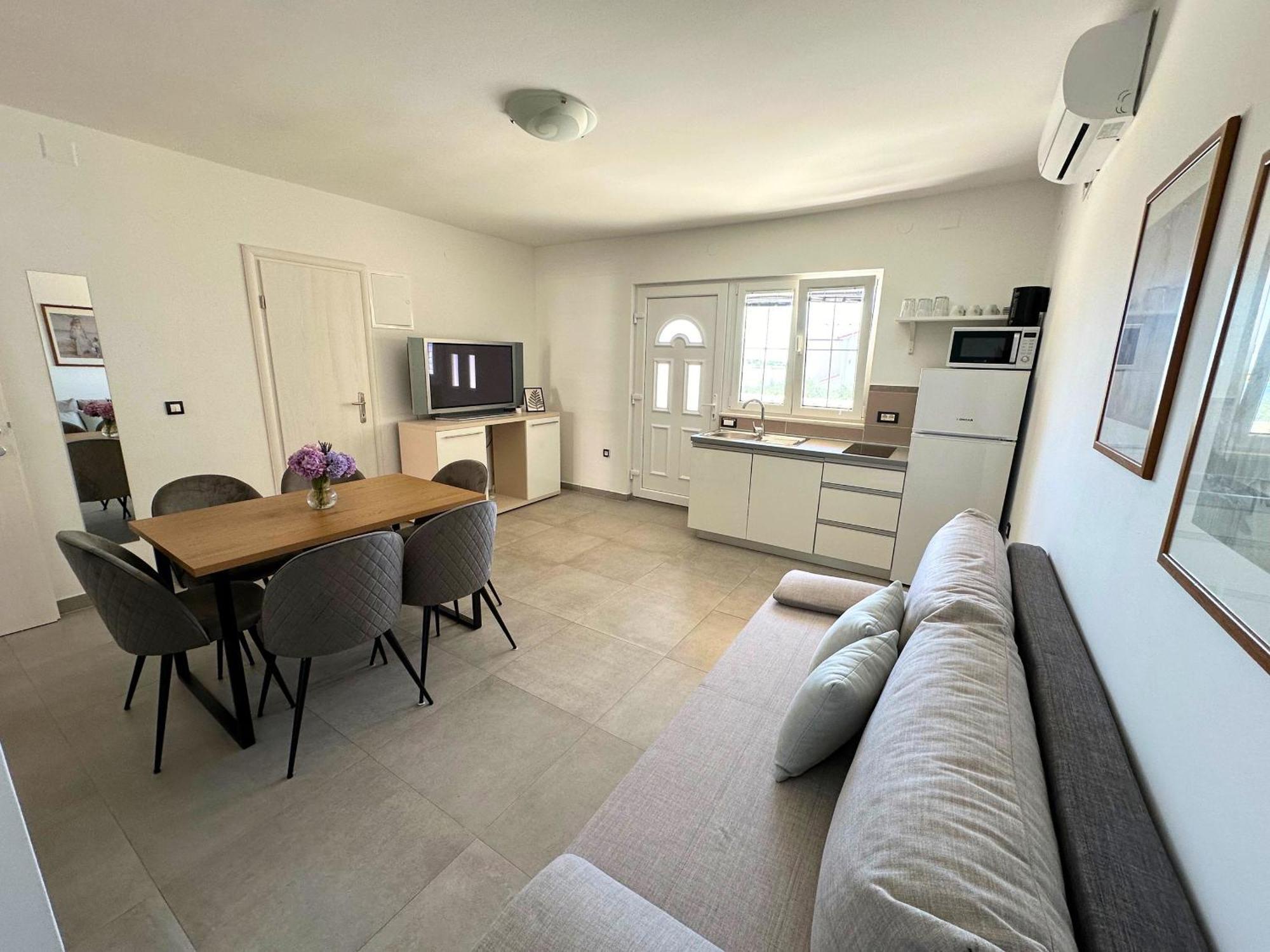 Apartments Bella Sky II نوفاليا المظهر الخارجي الصورة