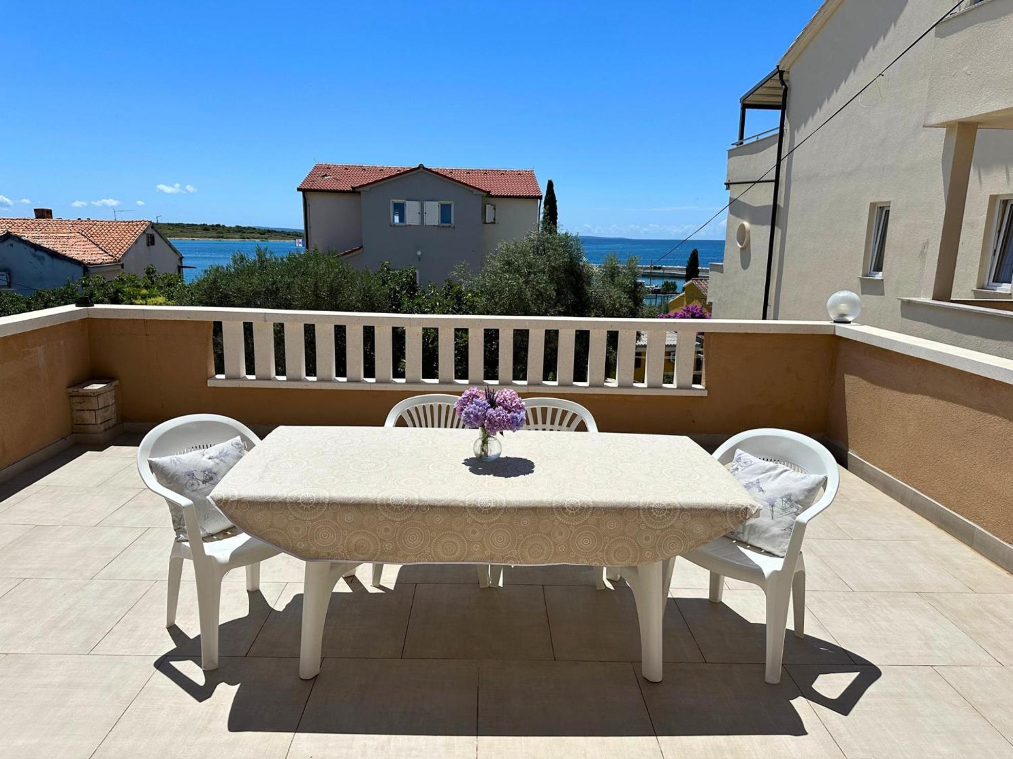 Apartments Bella Sky II نوفاليا المظهر الخارجي الصورة